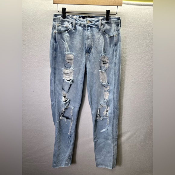 Hollister Distressed Ultra High Rise Mom Jeans Womens 7R Trashed crop 2363 - Picture 1 of 11